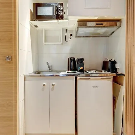 Tbs 329 - Charming In