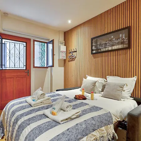 Tbs 329 - Charming In * Paříž